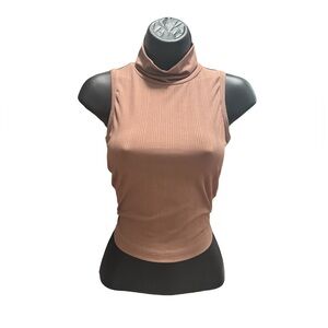 ✨ Jennifer Lopez Nude / Dusty Rose Sleeveless Turtleneck Top ✨